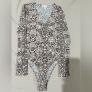 LEITH (2) BRANE NEW Bodysuits